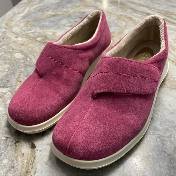 Hotter Wrap Slippers - Picture 3 of 13